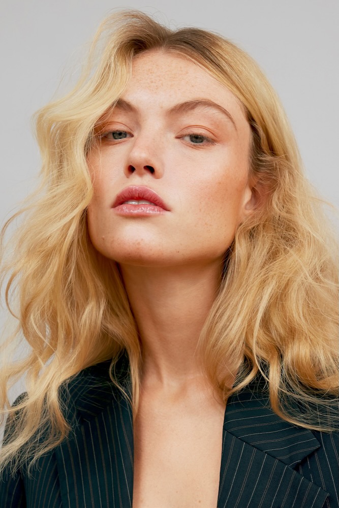 Ella MacWilliams - Photo 9