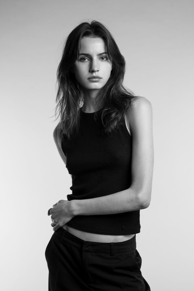 Line Holpert - Photo 20